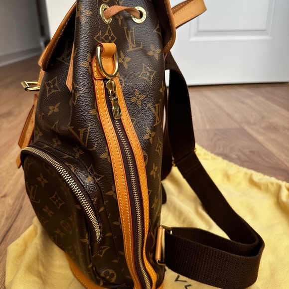 Louis Vuitton Bosphore Backpack - Picture 14 of 16